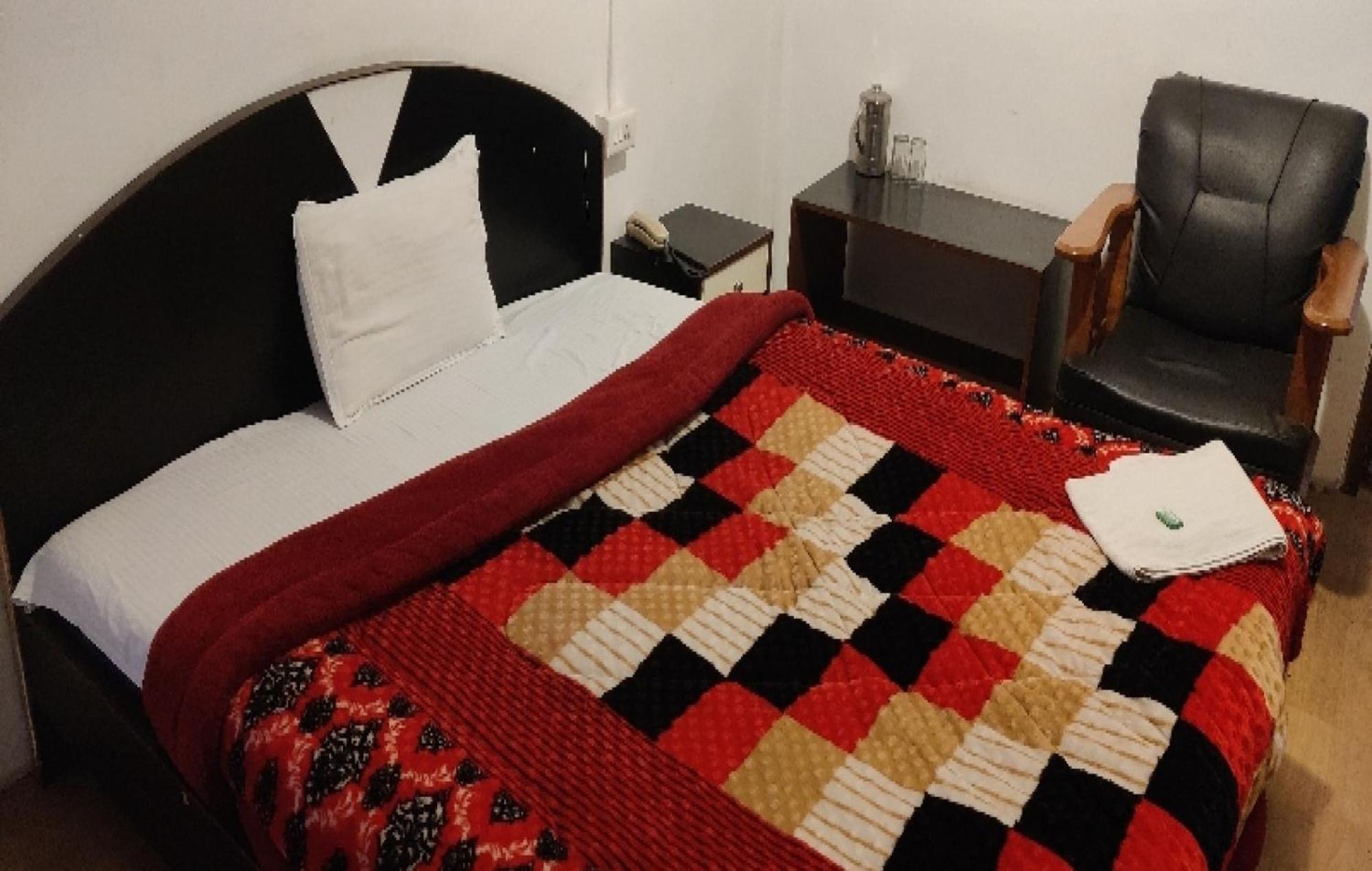 Capital O 8272 Hotel Pratigya Residency Gangtok Kültér fotó